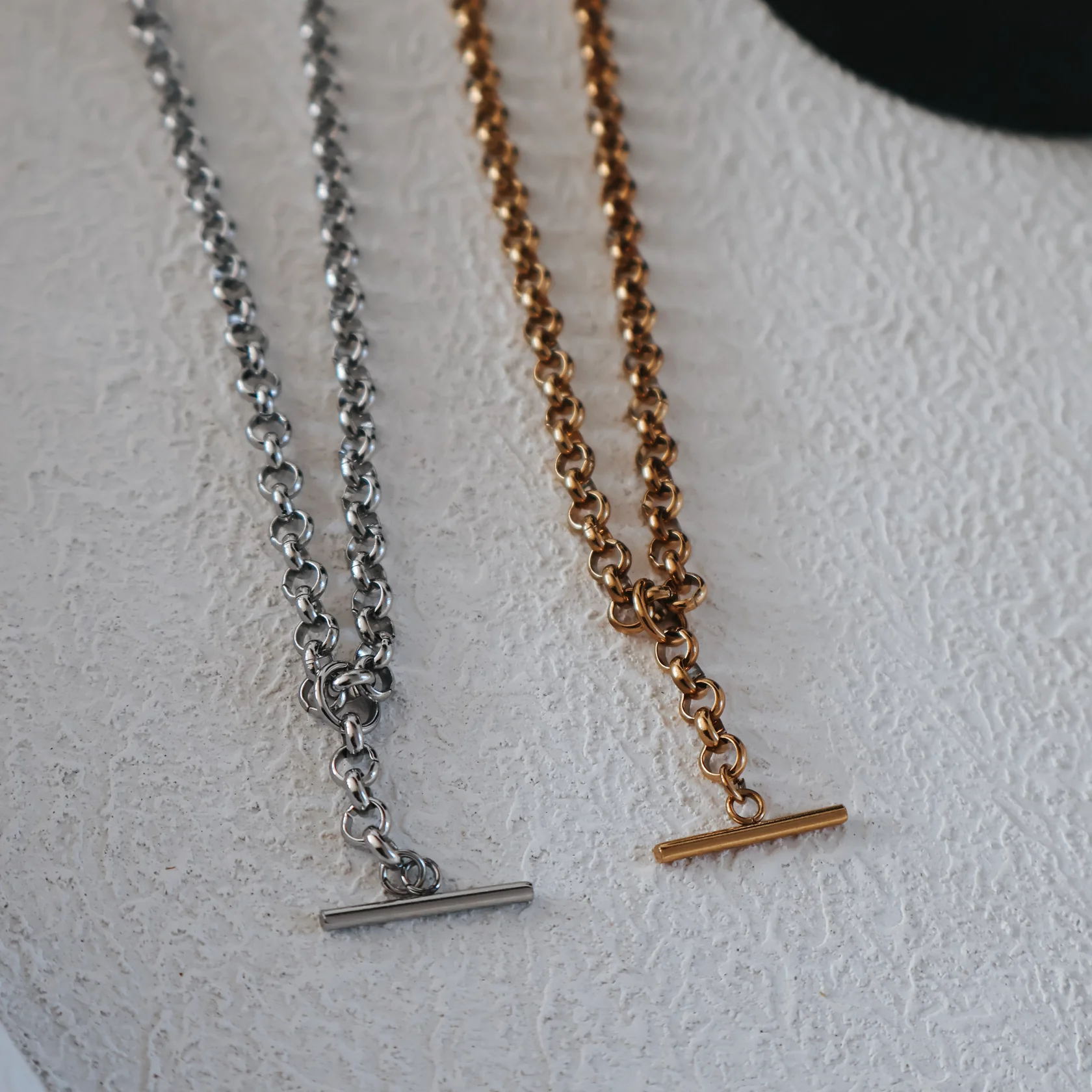 Katy B Jewellery - Statement T Bar Necklace Silver - Image 2